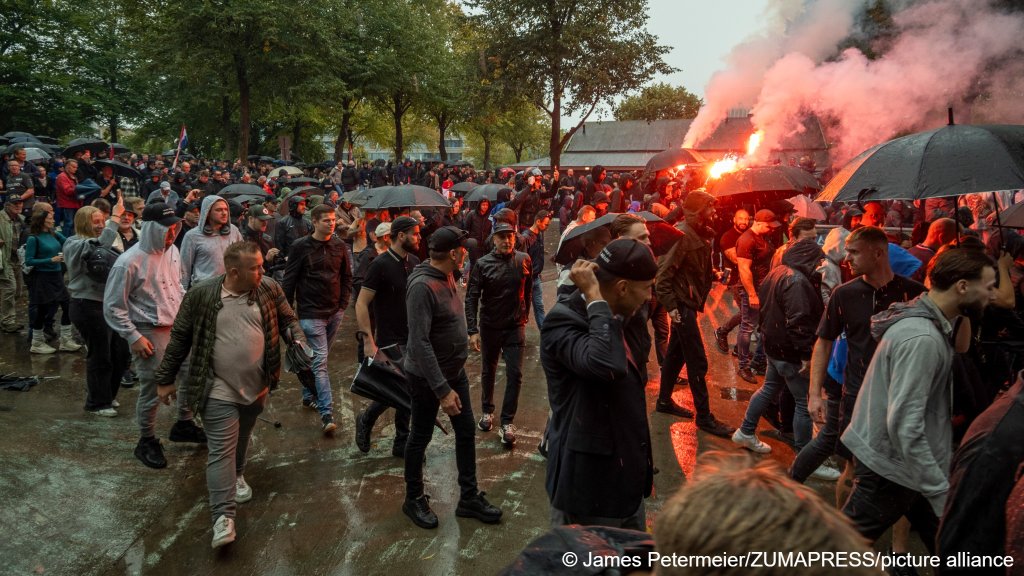 On September 20, 2025, far- right demonstrators held a protest in The Hague, the Netherlands, against immigration, asylum seekers, and perceived related violence in the country. The demonstration quickly escalated into violence and riots with Dutch police. (Credit Image: © James Petermeier/ZUMA Press Wir