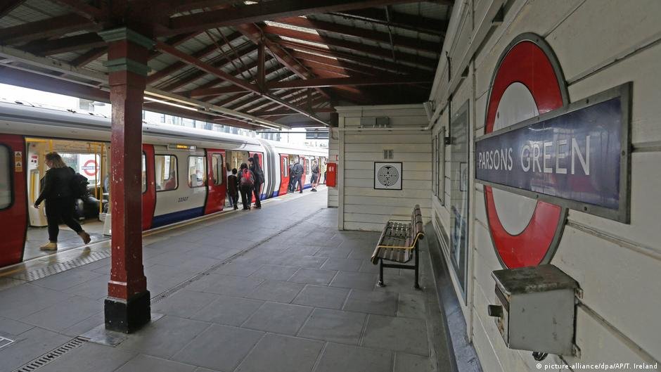 From file: A 2017 attack at this London Underground station in west London renewed doubts about terror groups infiltrating the UK by posing as youths | Photo: picture-alliance/dpa/AP/T. Ireland