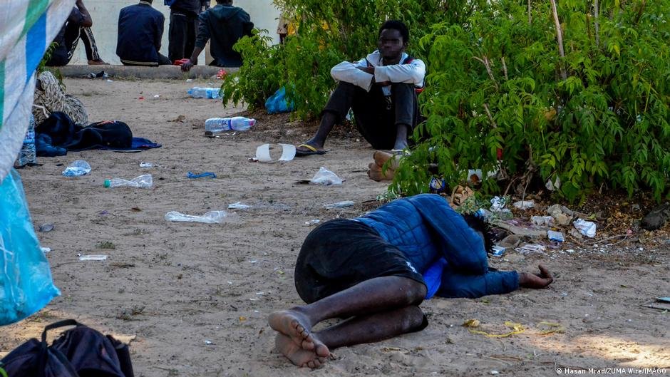 An ongoing crackdown on sub-Saharan migrants in Tunisia, along with increasingly authoritarian rule by President Saied, makes the country far from safe for migrants | Photo: Hasan Mrad/ZUMA Wire/IMAGO