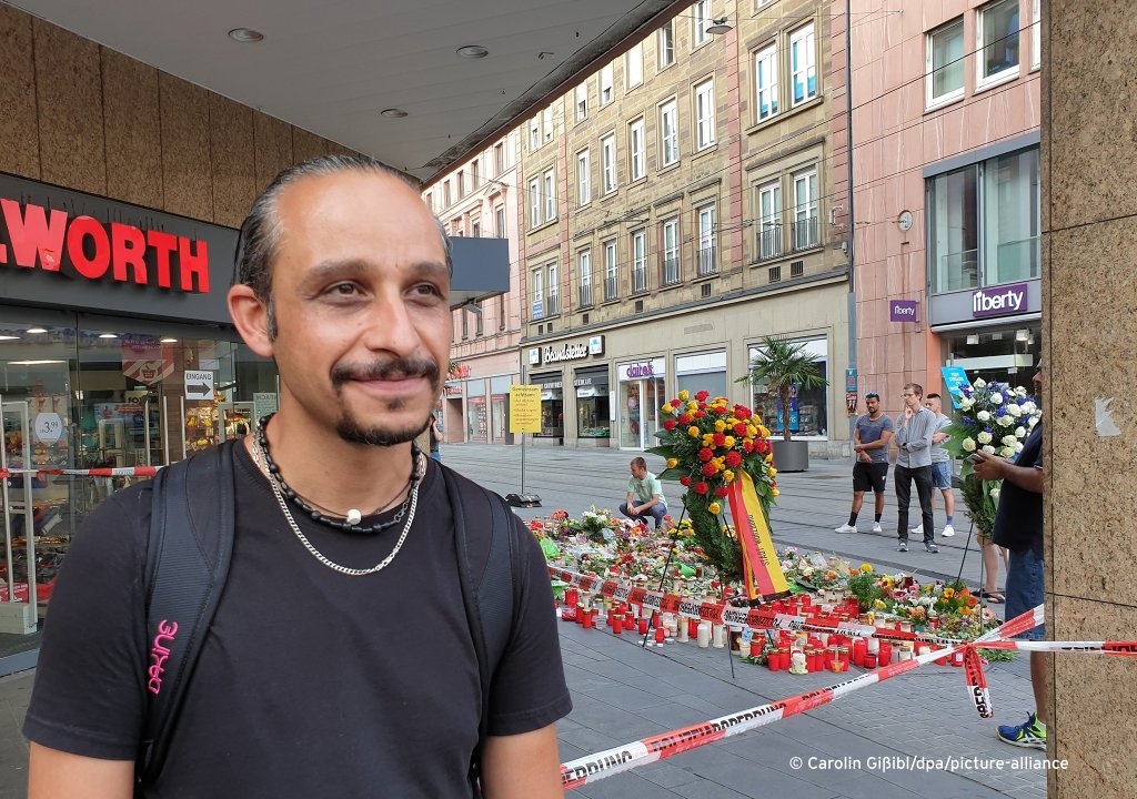 File photo: Chia Rabiei, a Kurdish man with Iranian citizenship tried to stop an attacker in Würzburg | Photo. Carolin Gißibi / dpa / picture alliance