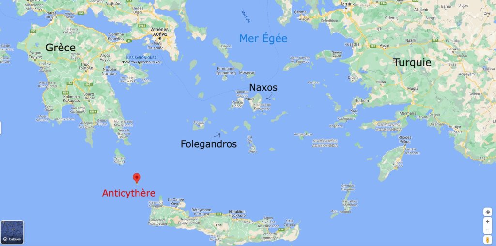 Plusieurs corps de victimes du naufrage de Folegandros ont été retrouvés sur les plages de l'île de Naxos, plus au nord des Cyclades. Crédit : Google maps