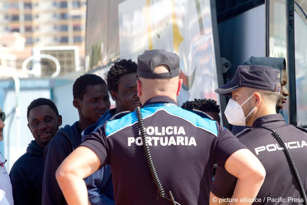 From file: Almost 1,000 immigrants arrived in Canary Islands in just three days at the beginning of February | Photo: picture alliance / Mercedes Menendez / Pacific Press