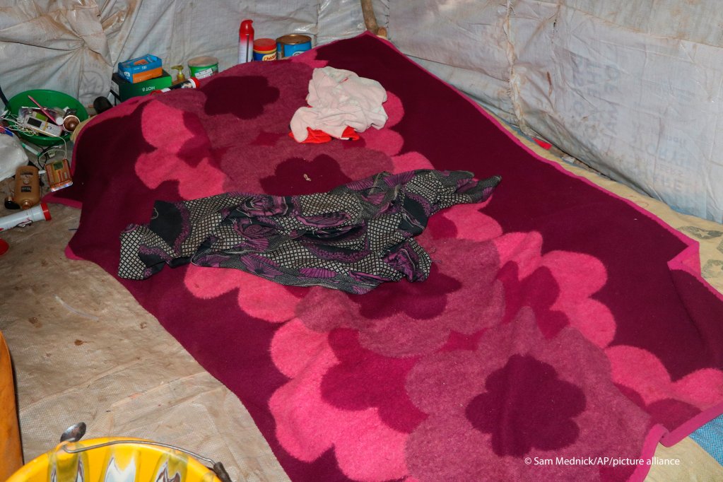 Inside the tent of a woman who said she was trafficked from Nigeria under false pretences to work as a sex slave in Burkina Faso's mining sites, in the Secaco mining town June 12, 2020 | Photo: AP/Sam Mednick