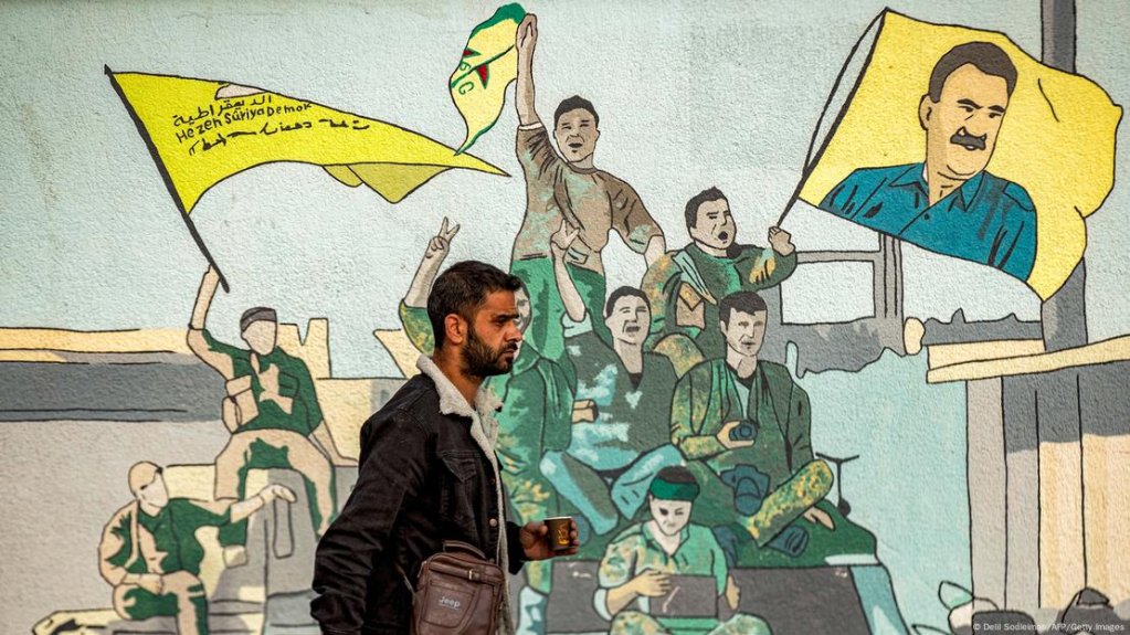 There are ongoing negotiations between Syria's interim government and Syria's Kurdish, as to whether the latter give up control of northern parts of the country and join the central government and military | Photo: Delil Souleiman/AFP/Getty Images