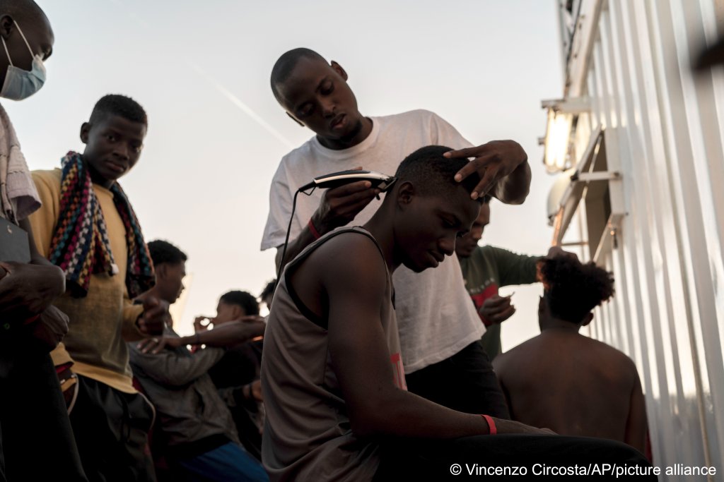 As migrants remain unable to continue their lives onshore, many have started improvising  with finding solutions to everyday issues on board the respective rescue vessels | Photo: AP Photo/Vincenzo Circosta
