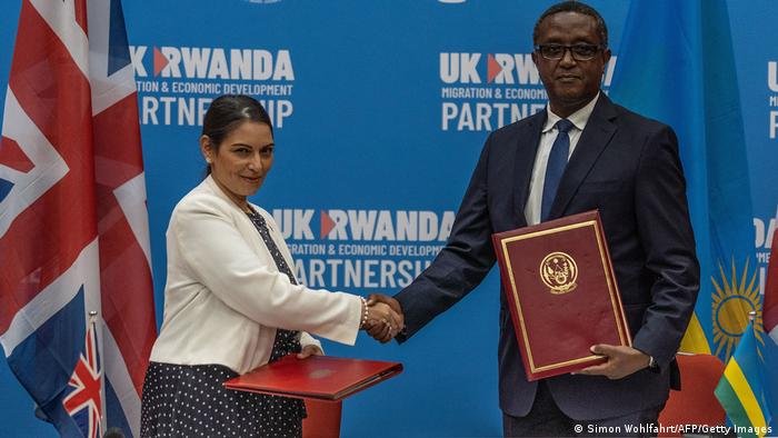 UK Home Secretary Priti Patel and Rwandan Minister of Foreign Affairs Vincent Birut seek to market the deal as a 'win-win' - even to the UN | Photo: Simon Wohlfahrt/AFP/Getty Images