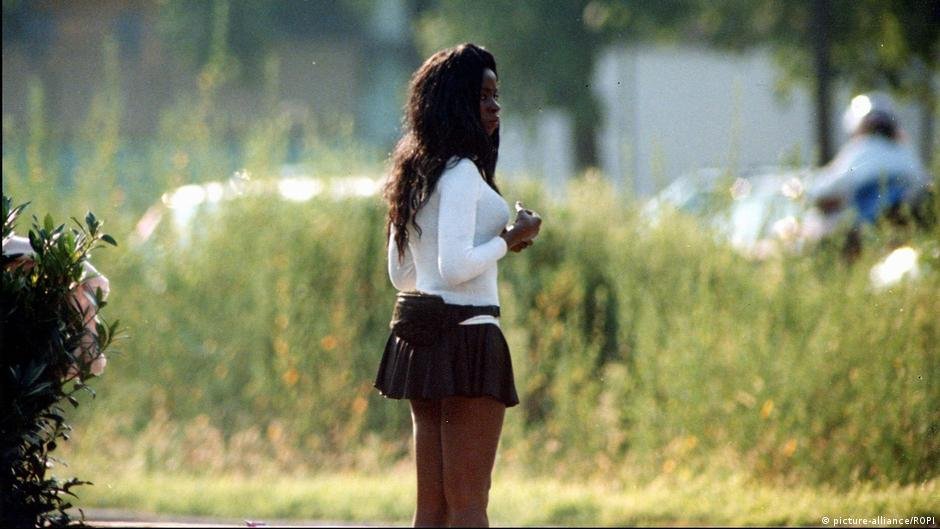 Criminal gangs trafficking women halfway across the world only to force them into prostitution (Photo used for illustration) | Photo: picture-alliance/ROPI