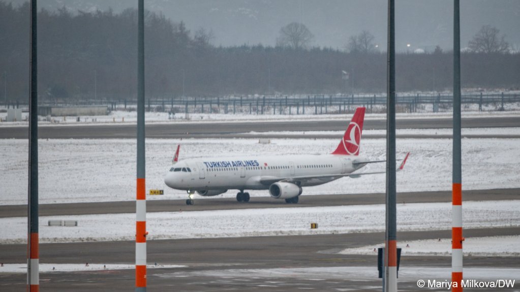 A Turkish Airlines flight arriving in Berlin Airport on January 9, 2026, reported to be carrying 32 Afghans who were given permission to enter via Germany's admission program | Photo: picture-alliance