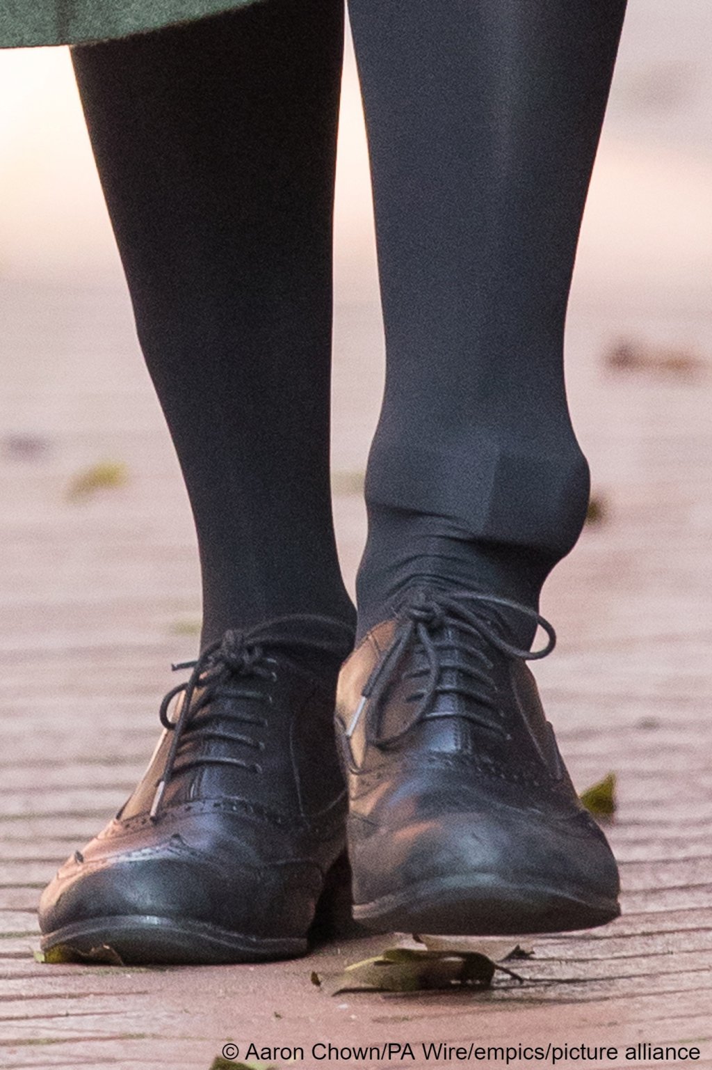 File photo used as illustration: Ankle tags will be used in Greece to monitor a failed asylum seeker's whereabouts ahead of planned deportation | Photo: Aaron Chown/PA Wire/empics/picture alliance
