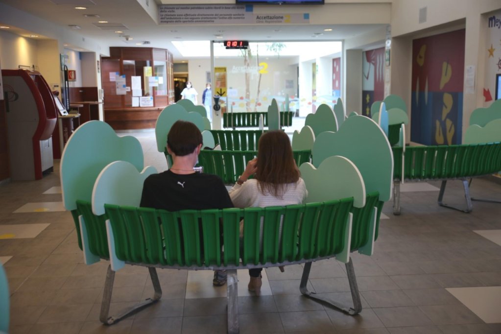 A waiting room of a hospital in Florence, Italy | Photo: ANSA/Ufficio Stampa Ospedale Meyer