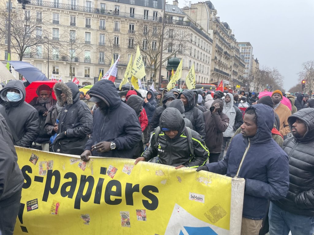 Manifestation contre la circulaire Retailleau portant sur les titres de séjour, à Paris, le 31 janvier 2025. Crédit : InfoMigrants