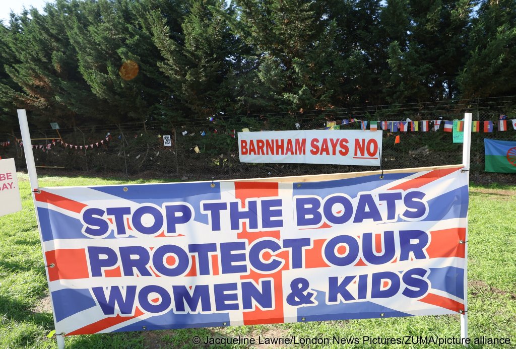 Banners in Barnham this week reflect the hostility towards migrants | Photo: Jacqueline Lawrie/London News Pictures via ZUMA Press Wire 