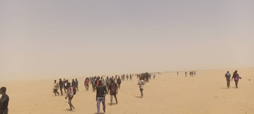 Alarme Phone Sahara reported in May 2022 on the expulsions from Algeria of around 1,600 people | Photo: From the X account of Alarme Phone Sahara (@AlarmephoneS)