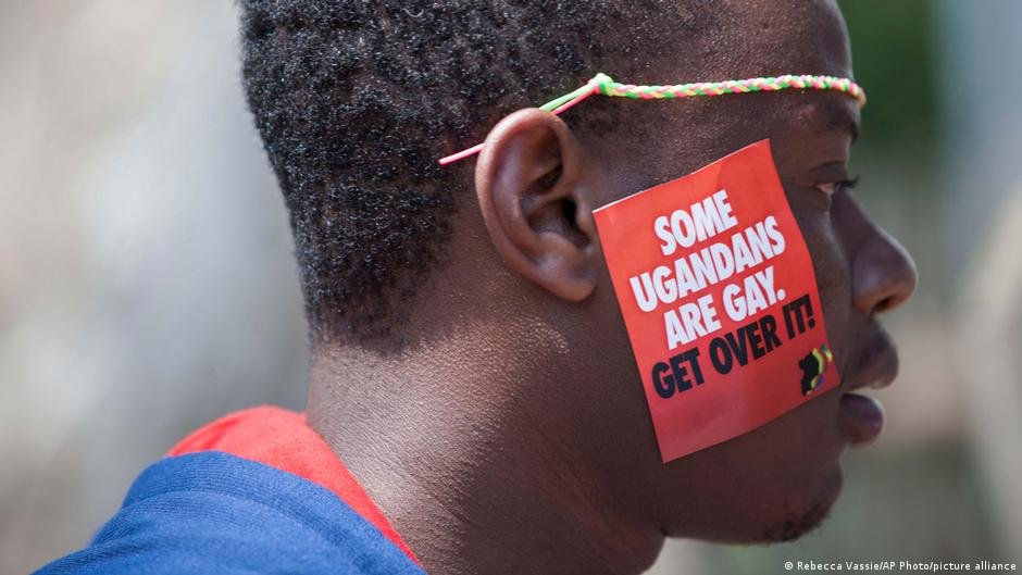 Members of the LGBTQ+ community in Uganda are facing threats to their lives amid a growing atmosphere of homophobia | Photo: picture-alliance/AP Photo/Rebecca Vassie