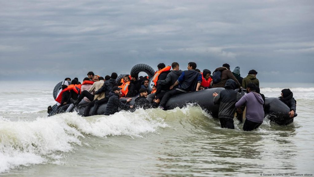 File photo: British newspapers are reporting that two deaths of migrants occurred last week as they attempted to cross the Channel towards Britain, this would be at least 12 people who have died on this route since the beginning of the year | Photo: Sameer Al-Doumy/AFP/dpa/picture alliance