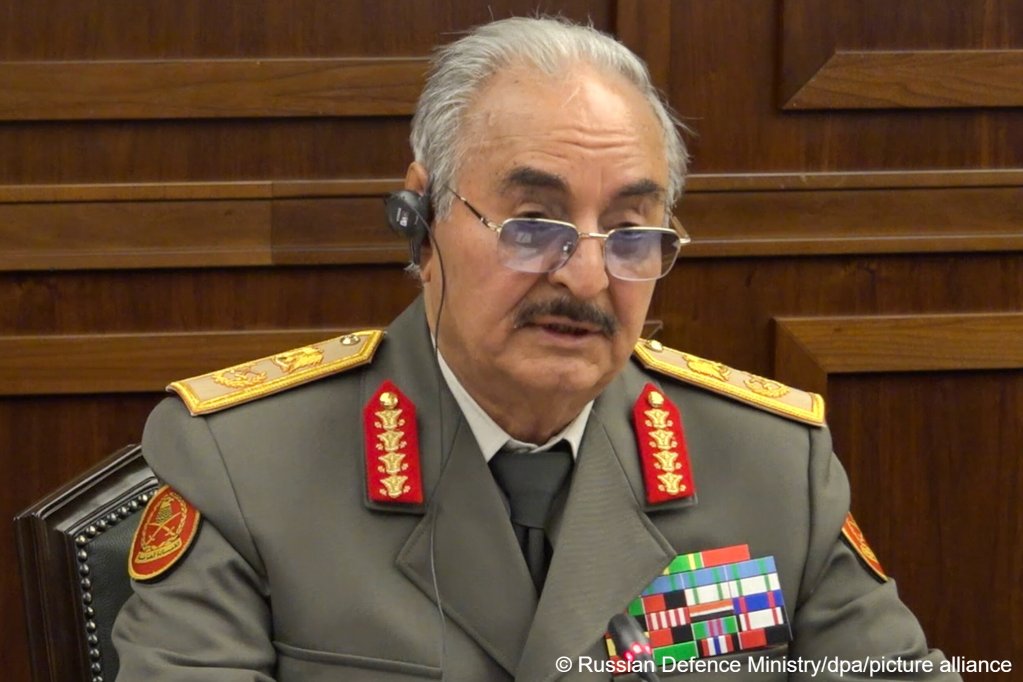 File photo: Field Marshall Khalifa Haftar commands the LNA in the east of the country, authorities under his control were responsible for deporting the 700 Sudanese nationals last week | Photo: Russian Defence Ministry/TASS / dpa / picture alliance