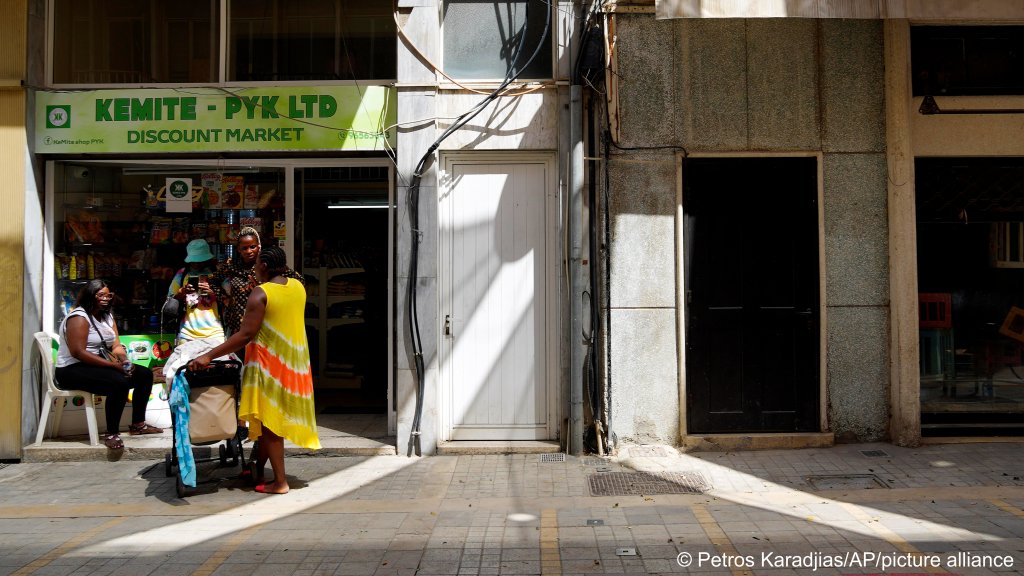Migrants in Nicosia, the capital of Cyprus | Photo: AP Photo/Petros Karadjias
