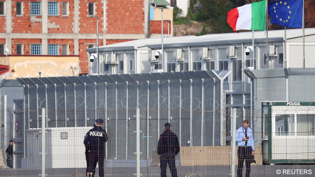 File photo: A general view of the reception camp in Shengjin, Albania, October 19, 2024 | Photo: Florion Goga / Reuters