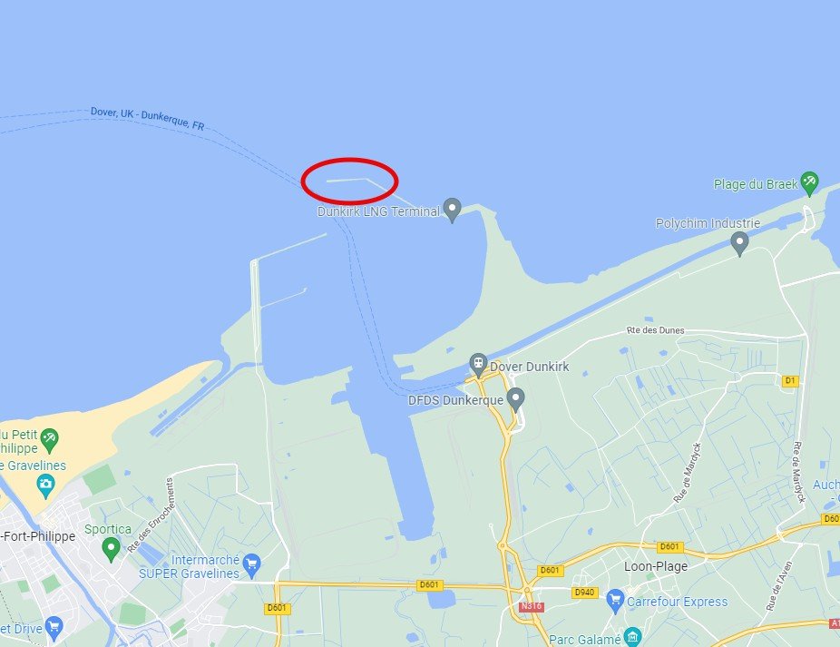 La digue du port de Dunkerque sur laquelle les passagers du bateau de Jihad Mohamed Wasfi ont trouvé refuge. Crédit : Google maps