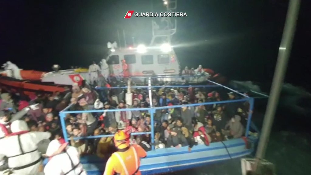 File photo used as illustration: Sea rescue operation at night off the coast of Lampedusa by an Italian Coastal Guard patrol boat, January 2022, similar overcrowding was reported to have been Ahmed E.s modus operandi too | Photo: ANSA / Guardia Costiera