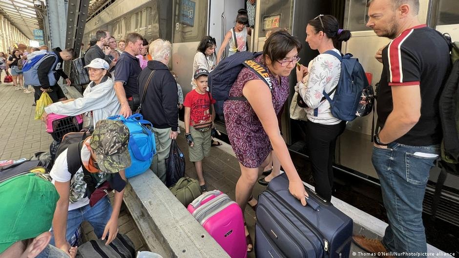 More than 80% of the respondents were women, including many mothers with underage children | Photo: Thomas O'Neill/NurPhoto/picture alliance