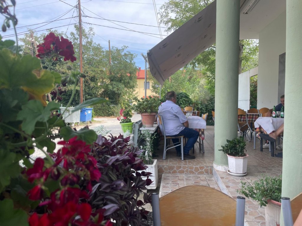 Café Vagalis is a central place in Idomeni where the locals go every day | Photo: InfoMigrants