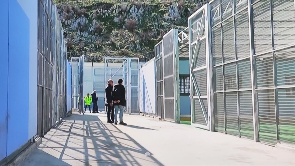 The inside of the permanent repatriation center (CPR) in Gjadër, Albania | Photo: Blog Tra Cielo e Terra