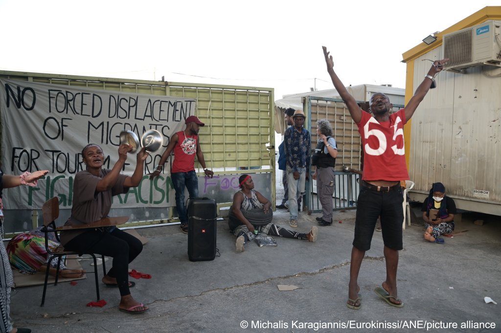 Residents protesting against the planned eviction of Eleonas refugee camp on Tuesday, August 16, 2022 | Photo: Michalis Karagiannis/Eurokinissi/ANE/picture-alliance