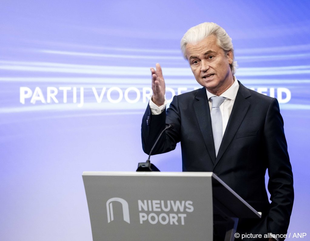 File photo: PVV leader Geert Wilders presenting the 'the limit has been reached' plan on May 26, just before he left the government | Photo: Remko de Waal/picture-alliance