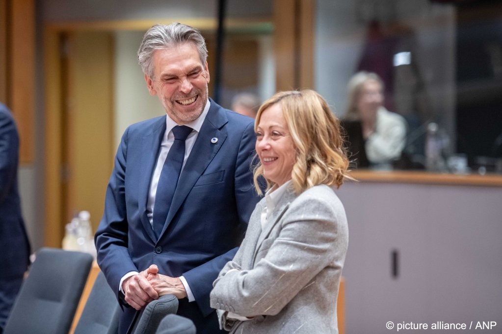 Italy's Giorgia Meloni and Dutch Prime Minister Dick Schoof both lead administrations that pursue harsh policies against people smugglers | Photo: Jonas Roosens / ANP /picture alliance