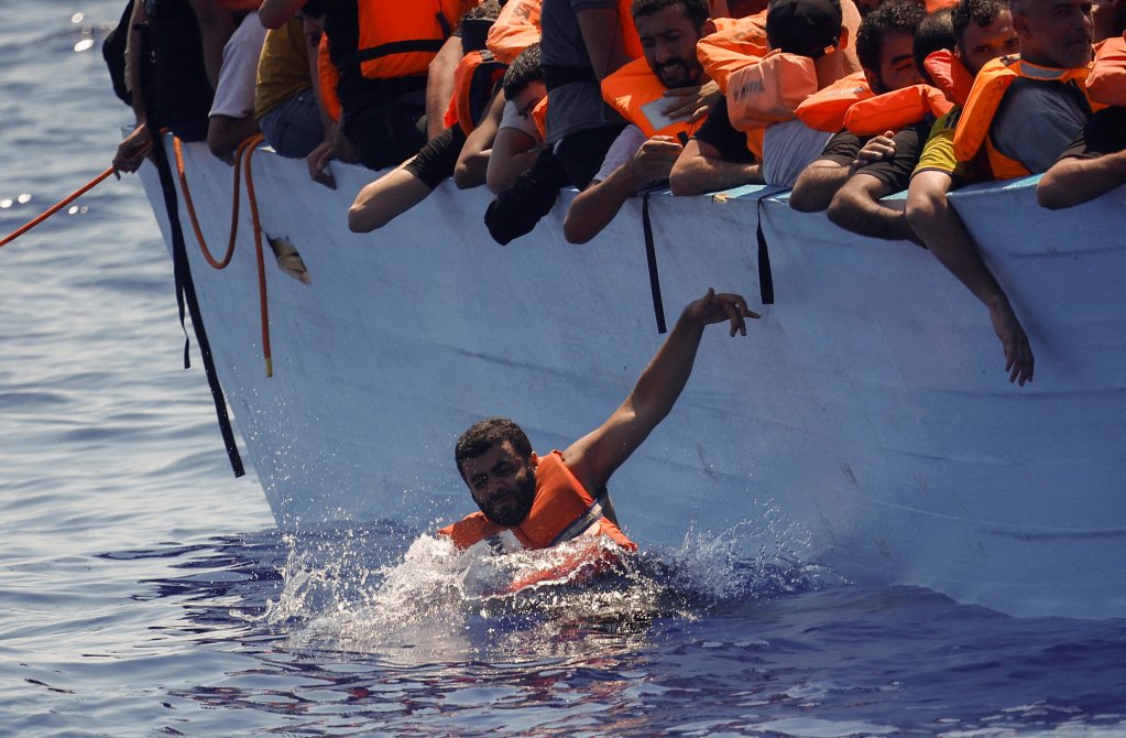 File Photo: Migrants in the process of being rescued by the NGO Open Arms in August 2024 | Photo: Reuters