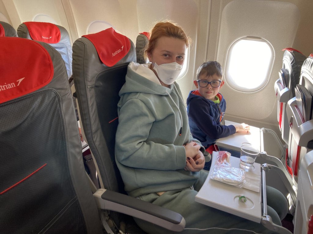 From file: One of the first flights for Ukrainians from Moldova to Austria under Vienna’s humanitarian admissions program | Photo: Sibel Uranues / UNHCR