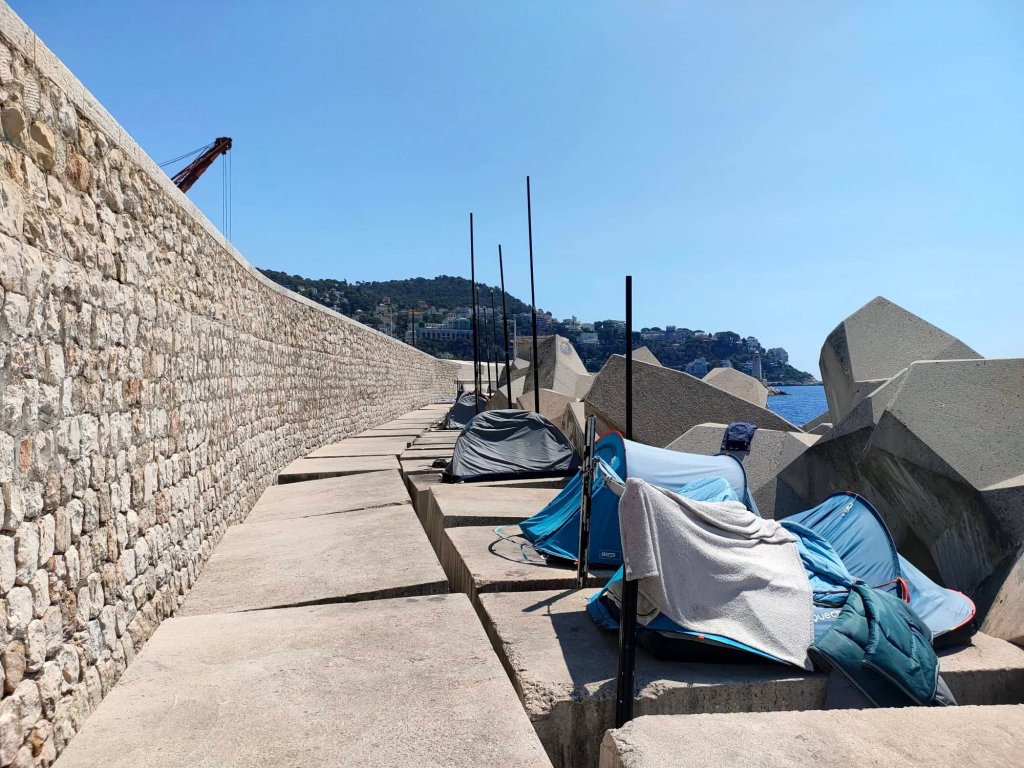 The migrant camp was taken down on August 3 - despite questions remaining about the legality of these actions | Photo: David Nakache/TousCitoyens