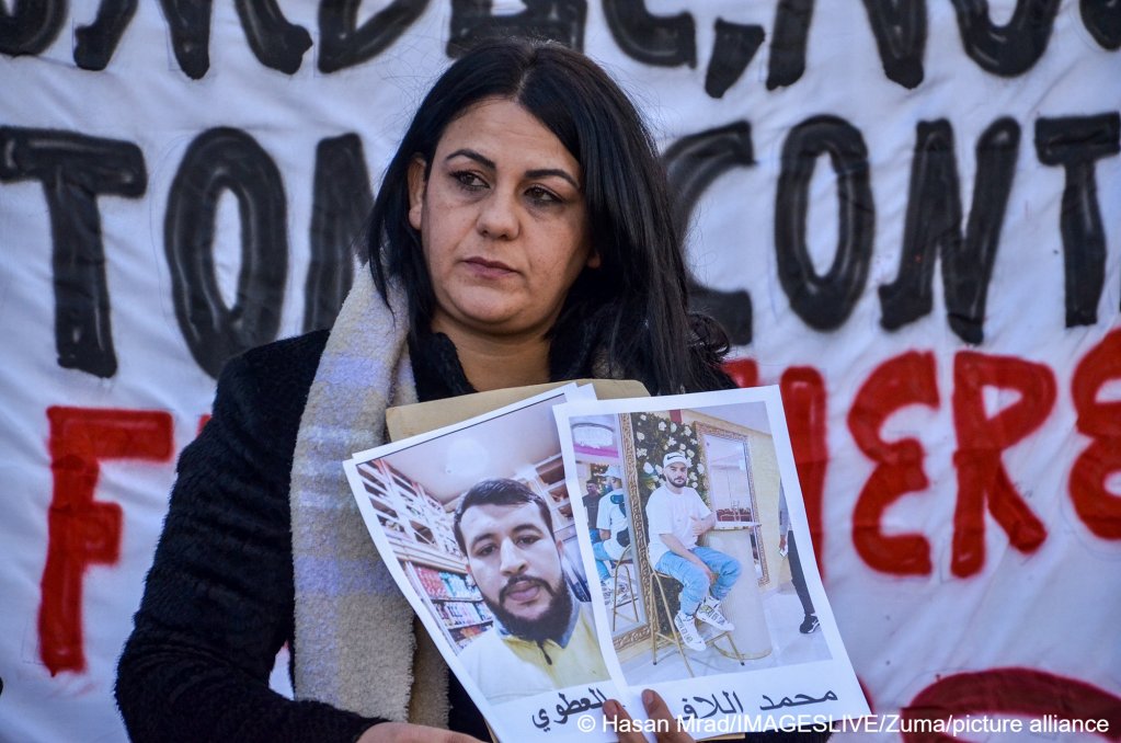 Families are left searching for answers as no one knows what happened to the estimated 37-40 people who set off from Sfax in early January | Photo: Hasan Mrad/IMAGESLIVE via ZUMA Press Wire / picture alliance