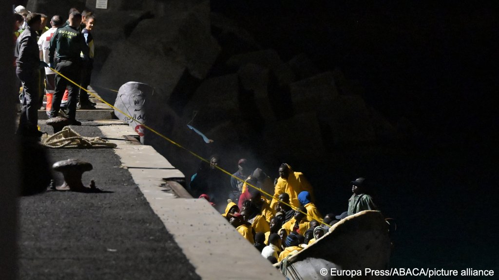 El Hierro, the smallest of the Canary Islands in Spain, has been overwhelmed by an increase in irregular arrivals by boat | Photo: Europa Press Canarias/ABACAPRESS.COM