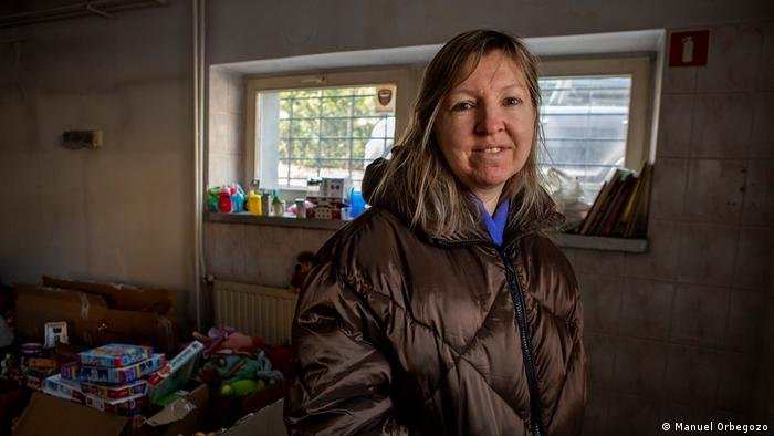 Khrystyna Rudenko is heading some of the aid groups assisting Ukrainian families | Photo: Manuel Orbegozo / DW