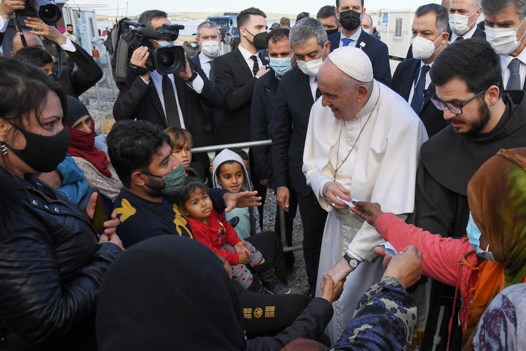 Papa Francesco incontra i migranti nell'isola greca di Lesbo, 5 dicembre 2021 |  Foto: ANSA/Alessandro Di Meo