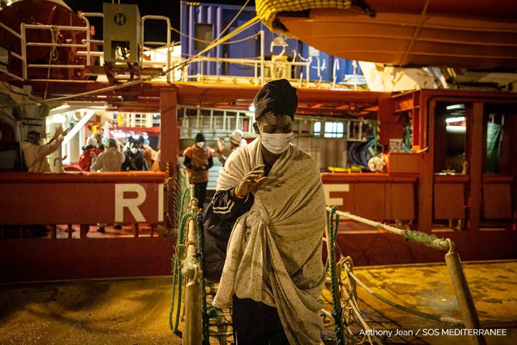 116 migrants disembark from the Ocean Viking in the port of Augusta, Sicily | Photo: Anthony Jean / SOS Mediterranee twitter feed @SOSMedIntl