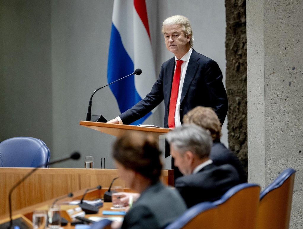 File photo:Far-right Party leader Geert Wilders speaking during a debate in the Lower House in the Hague, the Netherlands, November 13, 2024 | Photo: Remko de Waal / EPA