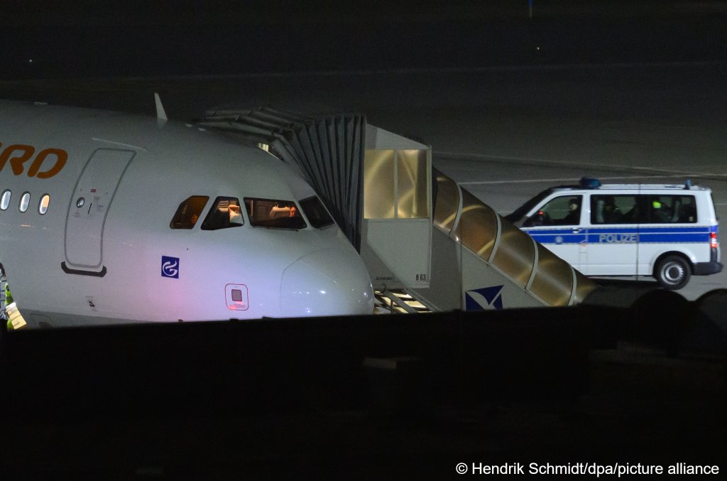 A deportation flight to Afghanistan took place early Tuesday morning (June 16, 2026) | Photo: Hendrik Schmidt/picture-alliance