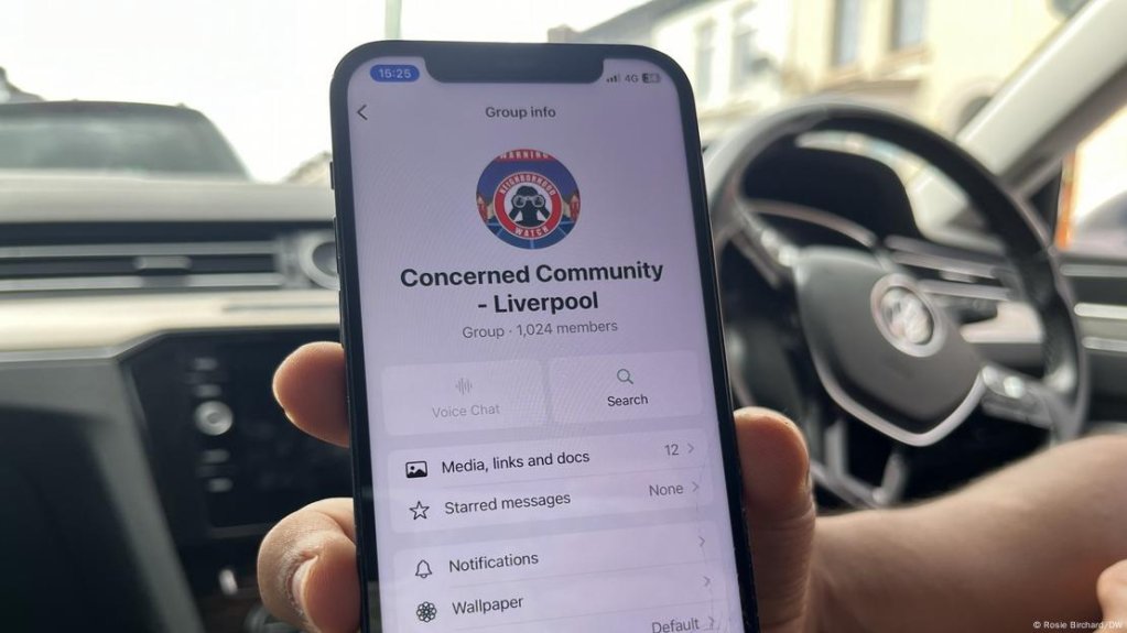 Local Liverpudlians are organizing counter protests online amid reports more sites could be targeted by the far right | Photo: Rosie Birchard/DW