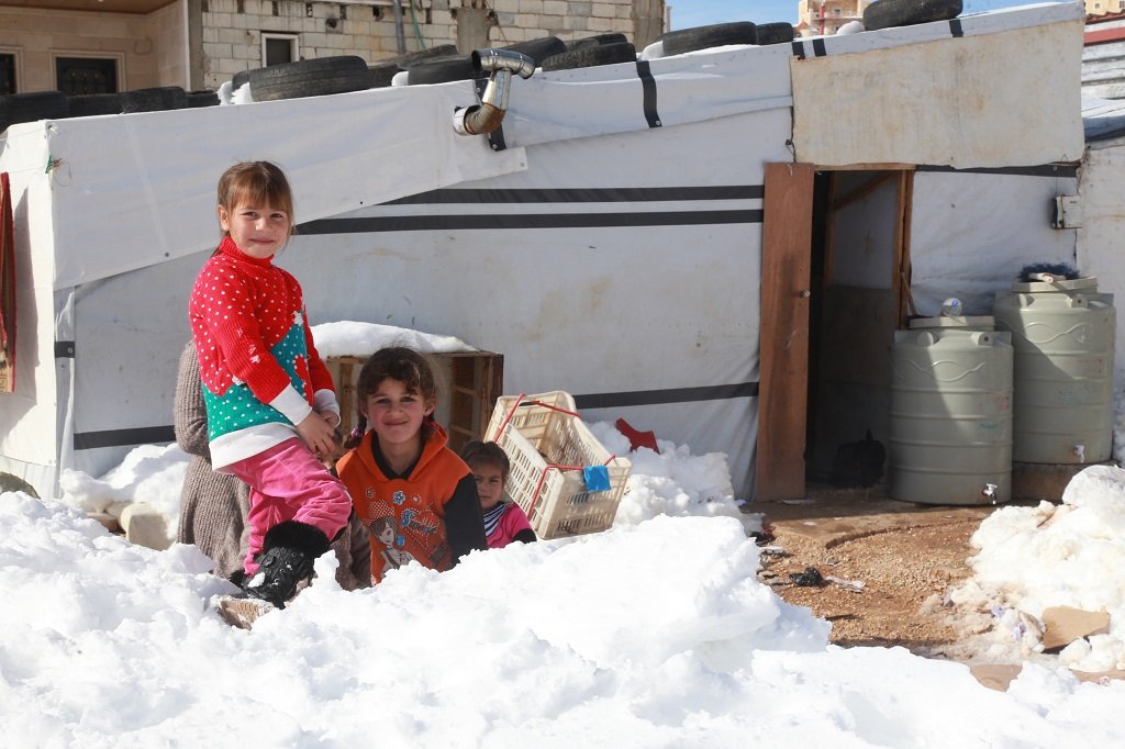 أطفال سوريين في مخيم بر الياس في منطقة البقاع شرقي لبنان. مهاجر نيوز