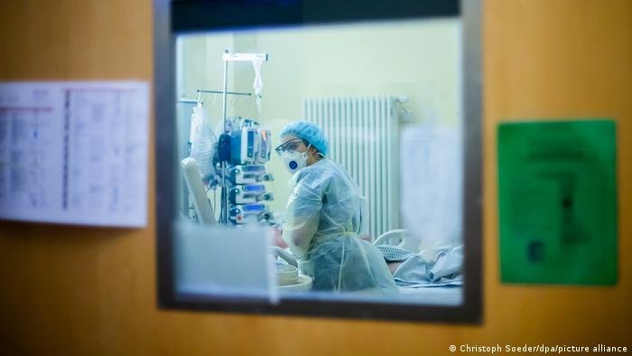 The medical sector needs to recruit tens of thousands of personnel in the next few years | Photo: Christoph Soeder / dpa / picture alliance