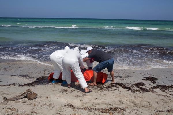 Hundreds of bodies have been found on the shore or recovered from waters off Tunisia's coast | Screenshot from Tunisienumerique.com, April 28, 2023
