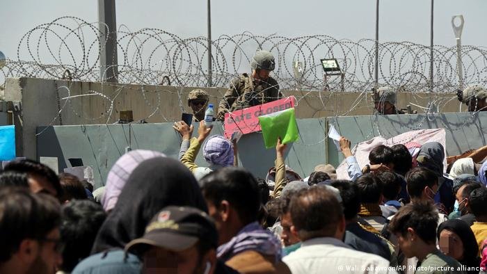 There was chaos at Kabul airport as Afghans tried desperately to flee | Photo: picture alliance