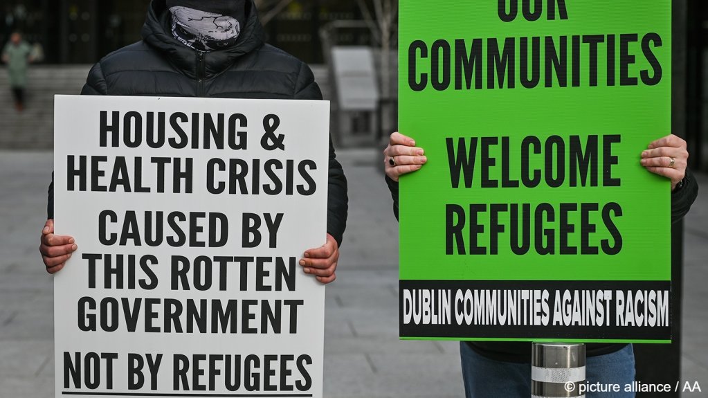 The vast majority of Irish people welcome refugees and asylum seekers, thinks Anne Holohan, an academic at Trinity College Dublin | Photo: Artur Widak / picture alliance / AA
