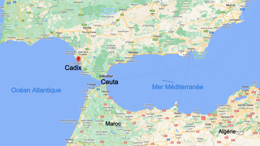 Ceuta ne se trouve qu'à quelques kilomètres des côtes espagnoles. Crédit : Google maps