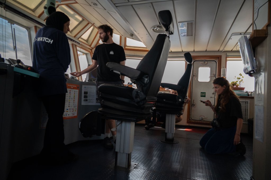 Crew of the Sea-Watch 5 on the bridge of the rescue ship while under attack from the so-called Libyan coast guard | Photo: Leo Spartacus / Sea-Watch press office