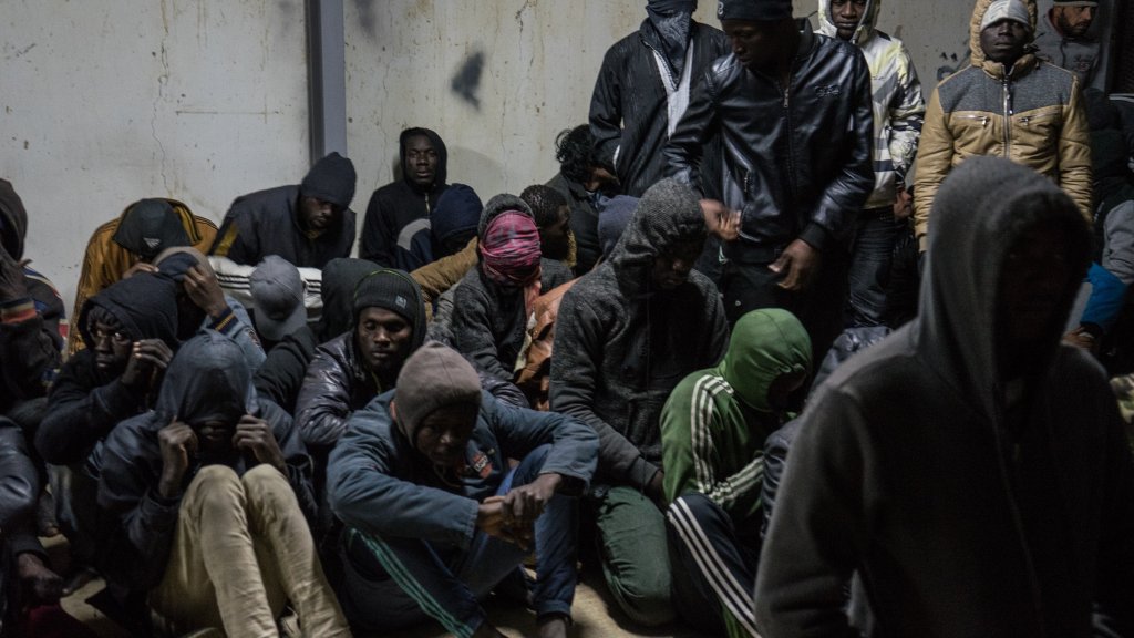 From file: Over 350 migrants were rescued off the Libyan coast near Garabulli on January 15, 2018. After being returned to Tripoli by the Libyan coast guard, they were transferred to detention centers | Photo: ANSA/Zuhair Abusrewil