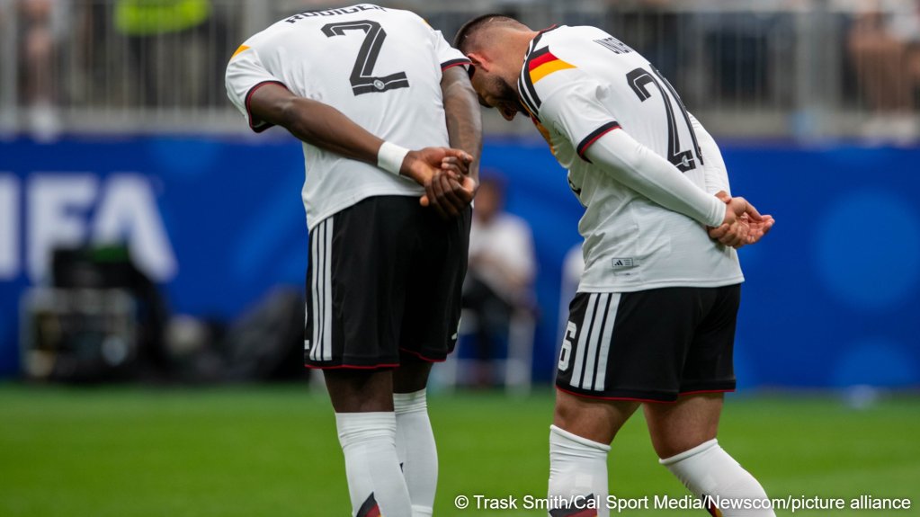 Germany's Deniz Undav (right) celebrates his goal against Curacao with teammate Antonio Rüdiger on June 14, 2026 | Photo: Eric Smith/AP